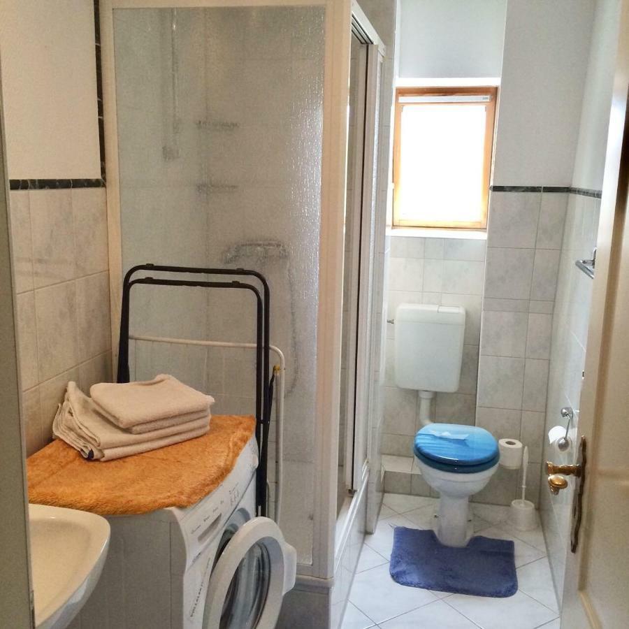 Apart Ferienwohnung Warnemunde Rostock Bagian luar foto